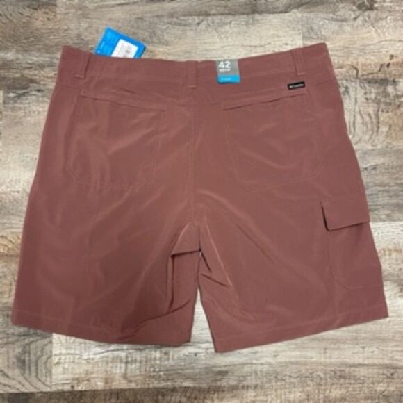 Columbia Men's Eaglecrest Shorts, 42 Waist, 10" - Picture 2 of 4